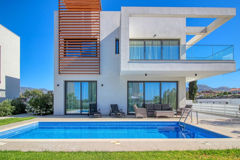3-Bedroom Villa, Pyrgos, Limassol